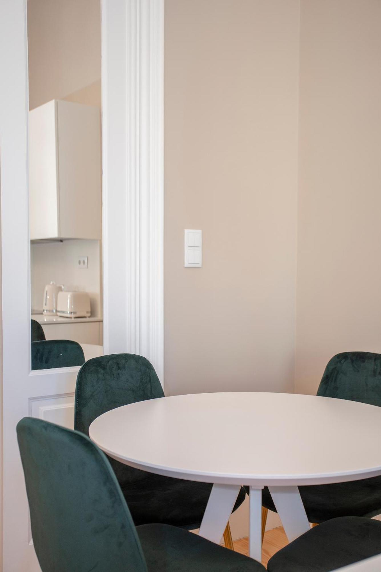 Liiiving In Porto - Balcony Design Apartment Екстер'єр фото